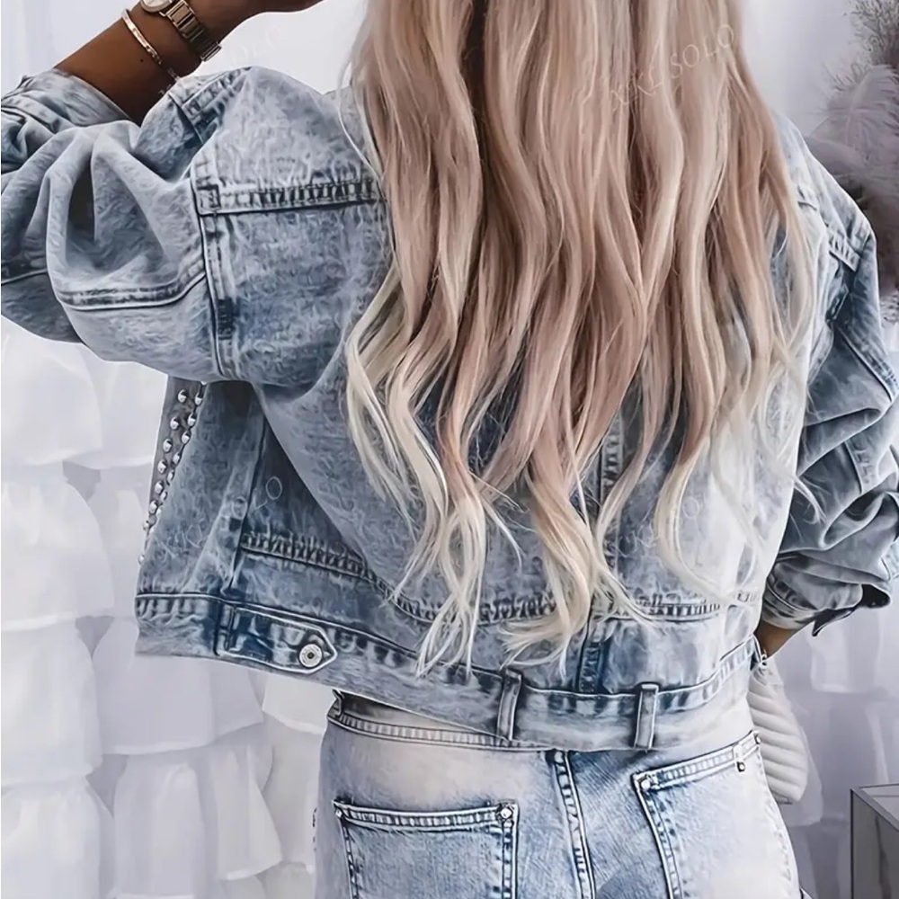 Sz 14 Elevate your style with this Studded Denim Jacket. - Picture 4 of 5